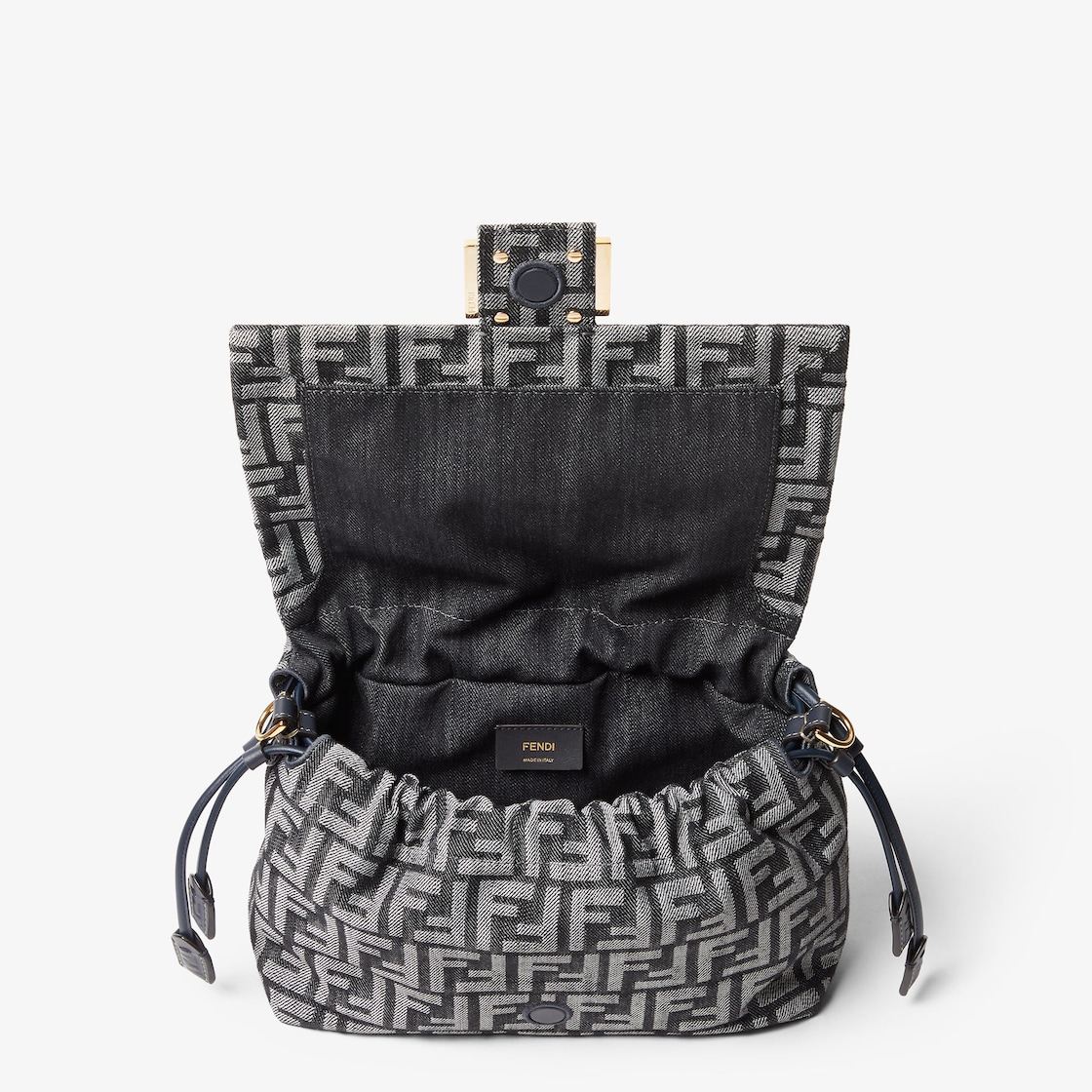 FENDI Mamma Baguette Medium Dark blue denim-effect FF jacquard bag - Image 6